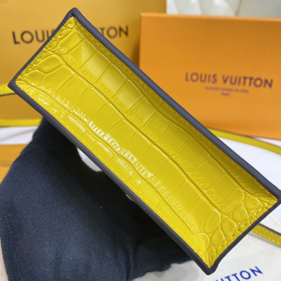 #n99487 l**is V*t*n brilliant alligator leather petit sac plat bag-yellow
