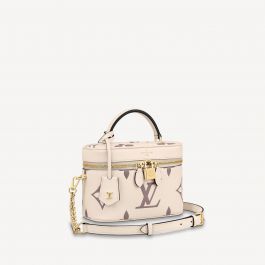 Shop Louis Vuitton MONOGRAM Vanity pm (M45780) by TAKASho