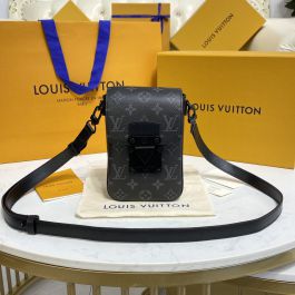 LOUIS VUITTON LV Vertical Wallet Black Taurillon