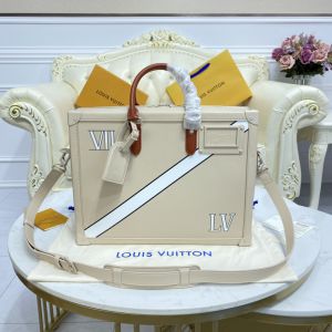 M81525 Louis Vuitton Taurillon Monogram S-Lock Vertical Wearable
