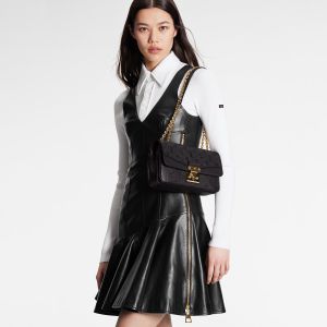 M63305 Louis Vuitton 2019 Cherrywood Chain Wallet Patent Leather-Black