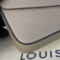 Louis Vuitton Tourterelle Empreinte Pochette Felicie M69977– TC